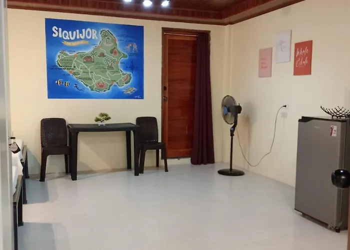Loti's Pensión *